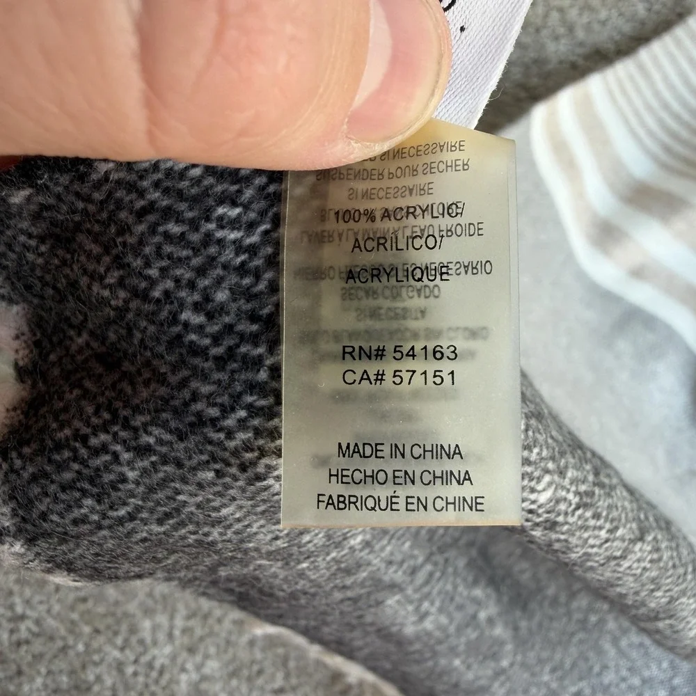 Calvin Klein Scarf Womens One Size Gray Striped Knit Acrylic Fringe Rectangle